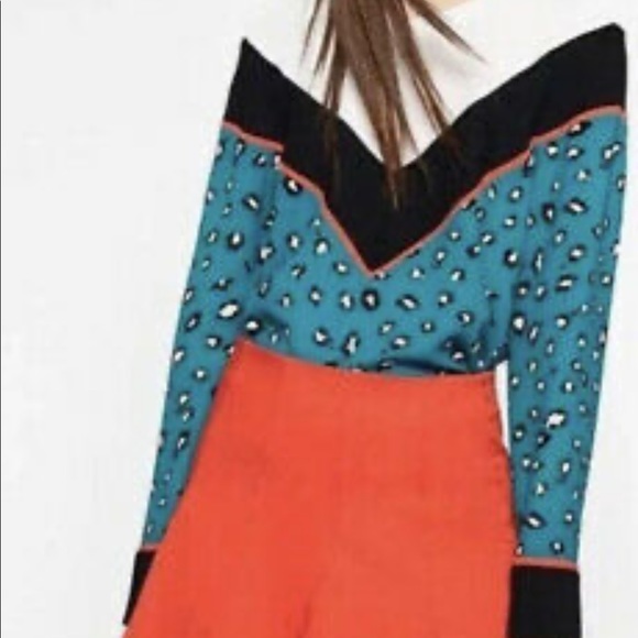 Zara Animal Print color block top Sz medium - Picture 2 of 8
